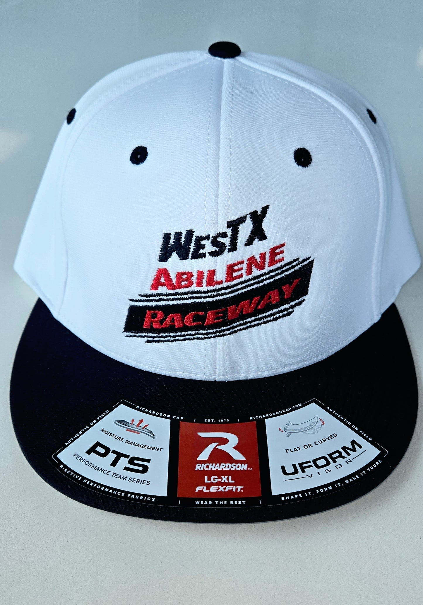 WAR Classic UFORM FlexFit Hat